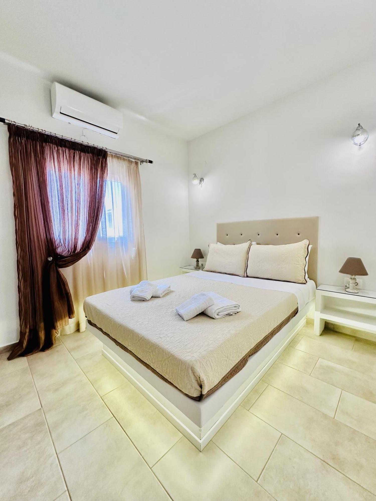 Xrysanthis Home Emporio  Chambre photo